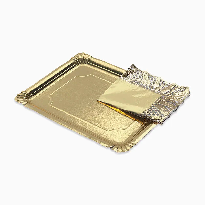 Bandeja Rectangular Cartón con Blonda Metalizado 31 x 38 cm Oro (1 ud)