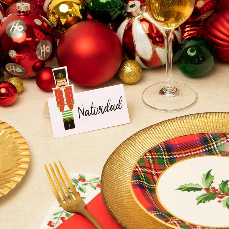 Plato Cartón Llano Redondo Postre Navidad Ø18 cm Acebo 8 uds
