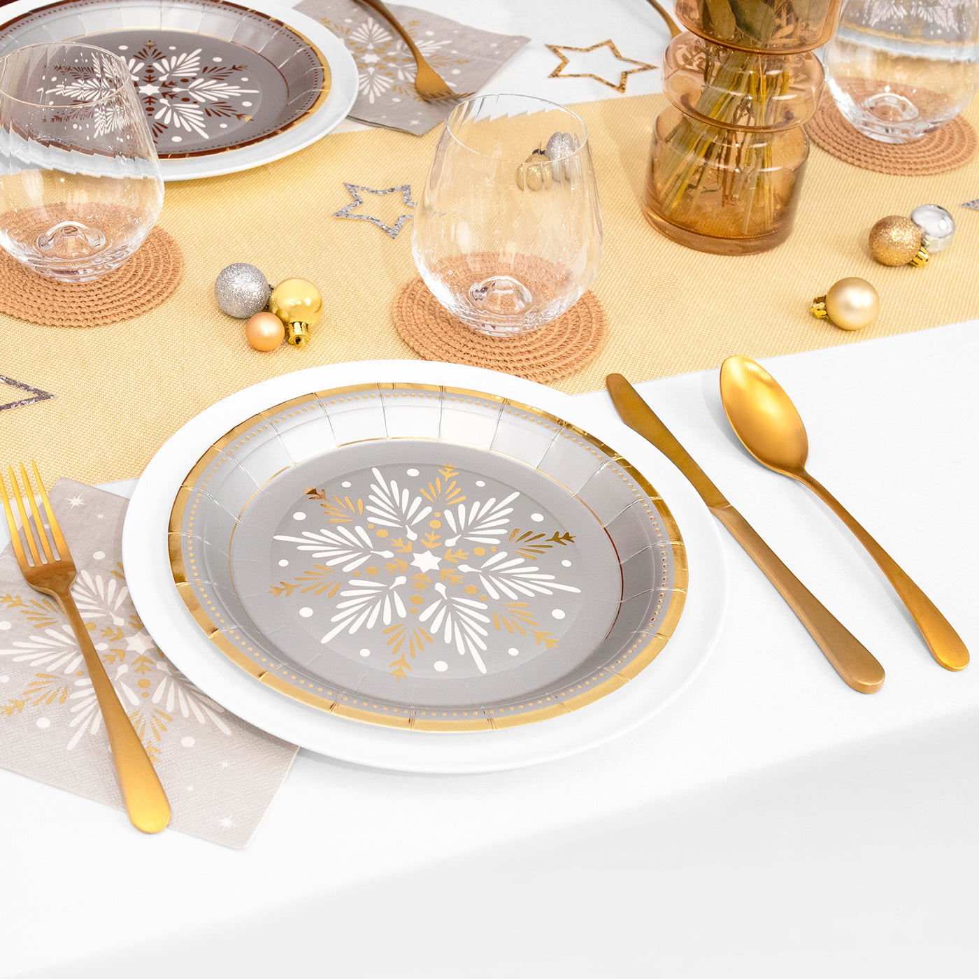 Plato Cartón Llano Postre Navidad Ø18 cm Copo de Nieve Plata 8 uds