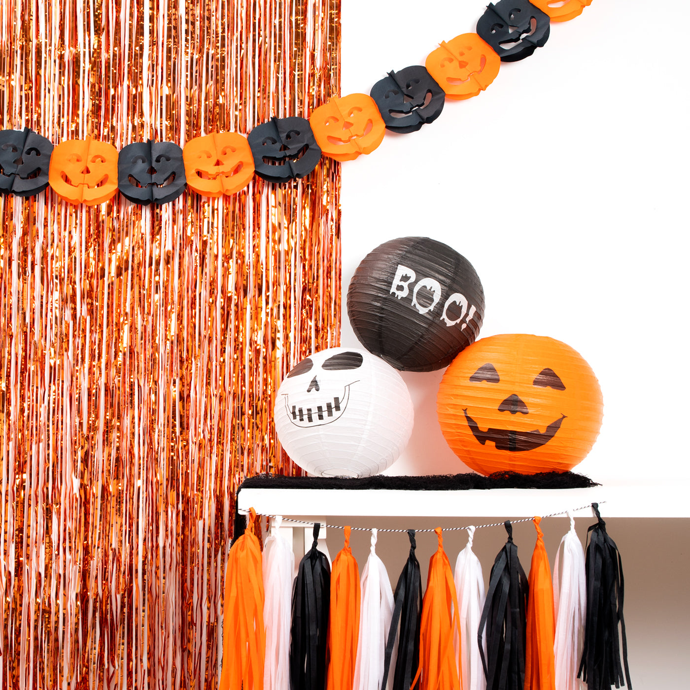 Lámpara Papel Esfera Halloween Boo Mediana